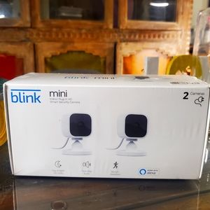 Blink Mini Indoor (Brand New) Plug-in HD Smart Security Camera (2 cameras) white